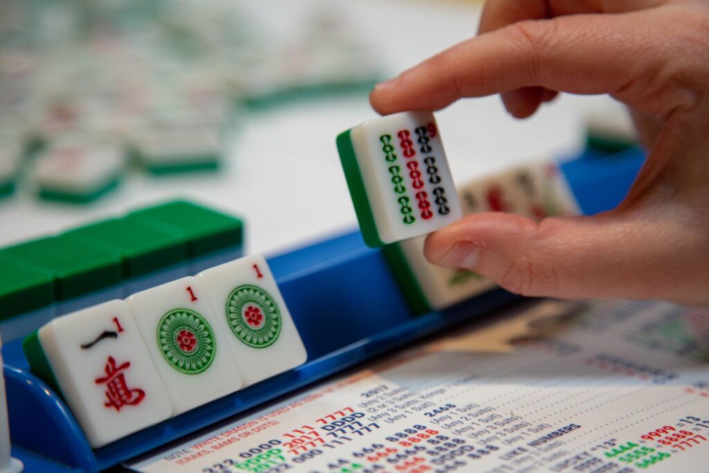 3人打ちのイメージ画像